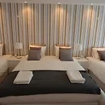 4U Lisbon II Guesthouse